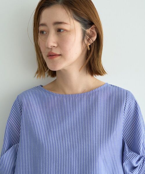 YECCA VECCA(イェッカヴェッカ)の「パールタックスリーブブラウス(シャツ/ブラウス・レディース・チェック/ストライプ/オフホワイト・FREE)」の11枚目の写真