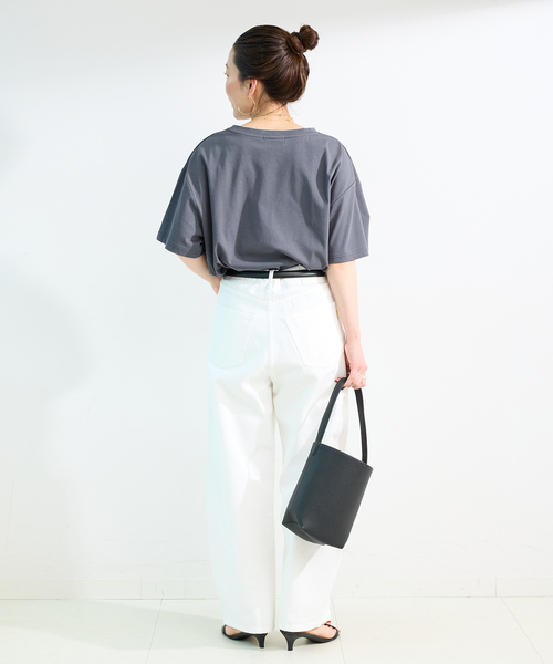 B.C STOCK（ベーセーストック）の「手洗い可 / オーガンジープリントロゴTEE（Tシャツ/カットソー・レディース・アイボリー/ブラウン/チャコールグレー・FREE）」の6枚目の写真