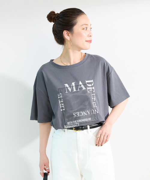 B.C STOCK（ベーセーストック）の「手洗い可 / オーガンジープリントロゴTEE（Tシャツ/カットソー・レディース・アイボリー/ブラウン/チャコールグレー・FREE）」の7枚目の写真