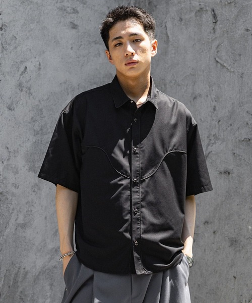 RAGEBLUE(レイジブルー)の「WESTERN PIPING SHORT SILHOUETTE SHIRT/パイピングウエスタンシャツ(シャツ/ブラウス・メンズ・ブラック/グレー・LARGE/MEDIUM)」の2枚目の写真