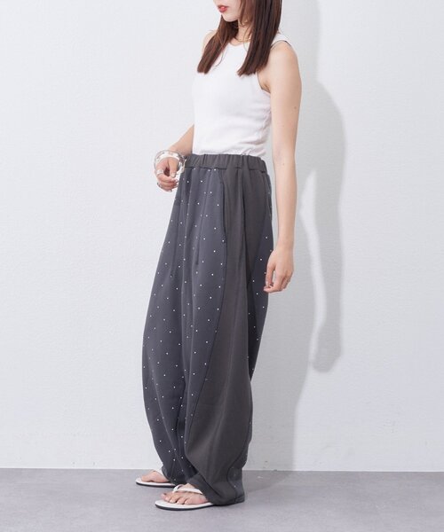 etsinta(エシンタ)の「【etsinta】リメイクドットバレルイージーパンツ(その他パンツ・レディース・グレー/チャコールグレー・ONE SIZE)」の5枚目の写真
