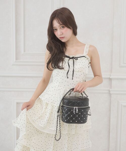MAJESTIC LEGON(マジェスティックレゴン)の「ティアードフリルロングキャミワンピース(ワンピース・レディース・ベージュ系その他2/ブラック系その他/ホワイト系その他2・SMALL/MEDIUM/X-SMALL)」の20枚目の写真