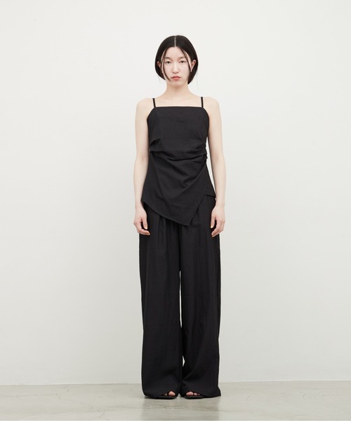 OFROOM（オフルーム）の「Linen Touch Cami Setup｜リネンタッチキャミセットアップ（セットアップ・レディース・ブラック/ベージュ/ネイビー・FREE）」の21枚目の写真