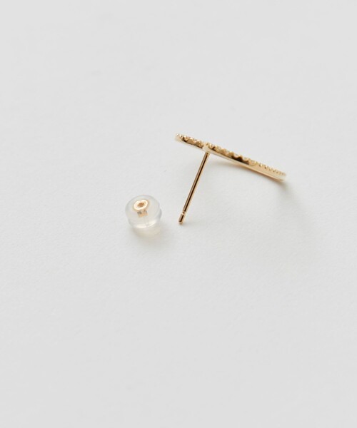 THE TOKYO（ザトウキョウ）の「【Bijou de M/ビジュードエム】Open heart Earring（S）/オープンハートイヤリング（イヤリング・レディース・ゴールド・FREE）」の3枚目の写真