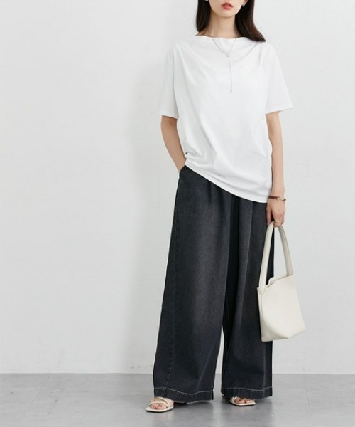 nissen(ニッセン)の「【接触冷感・吸汗速乾】快適素材ドレープトップス(Tシャツ/カットソー・レディース・チャコール/オフホワイト・M/LL/L)」の5枚目の写真