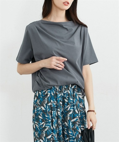 nissen(ニッセン)の「【接触冷感・吸汗速乾】快適素材ドレープトップス(Tシャツ/カットソー・レディース・チャコール/オフホワイト・M/LL/L)」の9枚目の写真