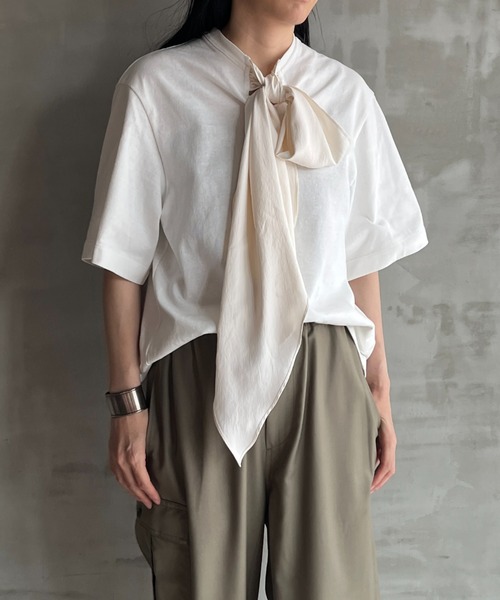 HELIOPOLE(エリオポール)の「ROLL NECK T / ロールネックT(Tシャツ/カットソー・レディース・ホワイト/ブラック・38)」の1枚目の写真