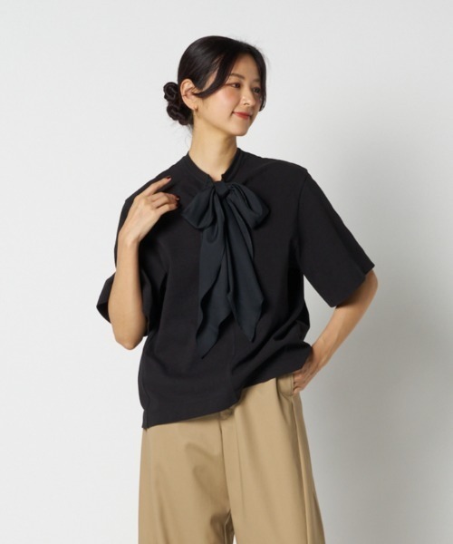 HELIOPOLE(エリオポール)の「ROLL NECK T / ロールネックT(Tシャツ/カットソー・レディース・ホワイト/ブラック・38)」の2枚目の写真