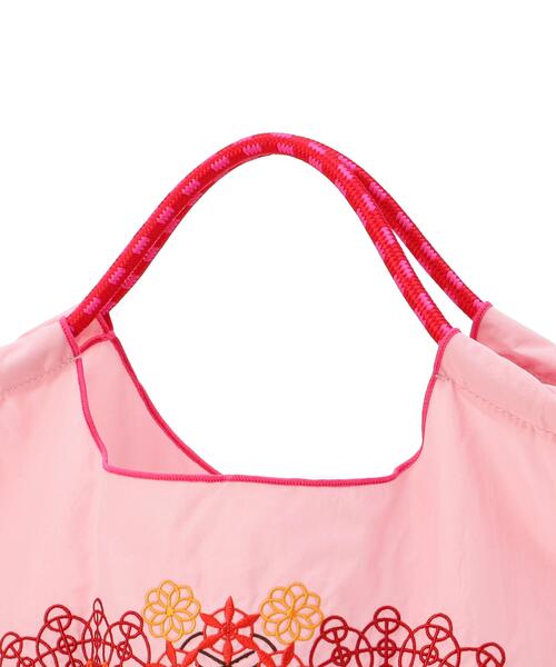 Ball&Chain(ボールアンドチェーン)の「Ball&Chain(ボールアンドチェーン) Flower Lace/Mサイズ(トートバッグ・レディース・ピンク/ベージュ/グレー・F)」の6枚目の写真