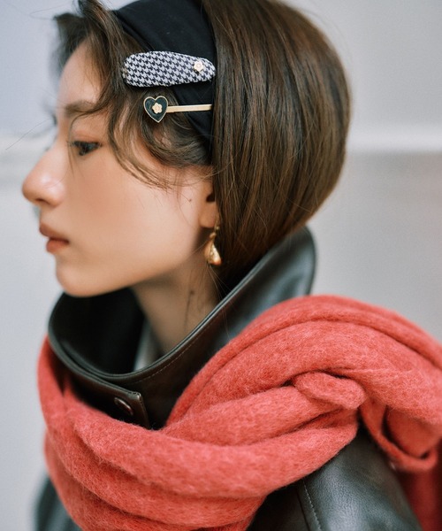 MARY QUANT（マリークワント）の「【MARY QUANT×VIS】ミンクタッチもちもちストール（ストール/ショール・レディース・レッド/キナリ/チャコールグレー・FREE）」の10枚目の写真