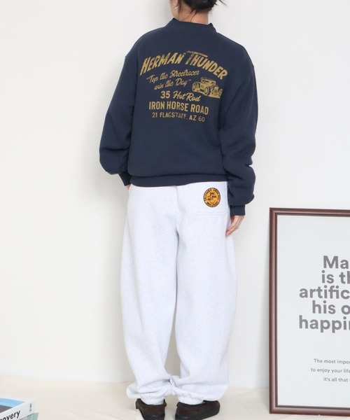 POWER TO THE PEOPLE(パワートゥーザピープル)の「ヴィンテージ柄 トンプキンスウェット(スウェット・メンズ・ネイビー/マスタード/A/グレー・X-LARGE/MEDIUM/LARGE)」の11枚目の写真