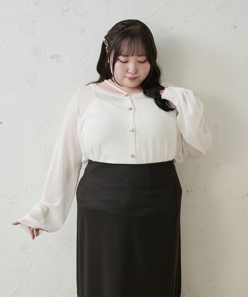Louiosy（ルオシー）の「【Louiosy】【大きいサイズ】ニュアンスゴールドボタンシアーカーデ（カーディガン/ボレロ・レディース・オフホワイト/ピンク/ボルドー・3L/4L/X-LARGE）」の11枚目の写真