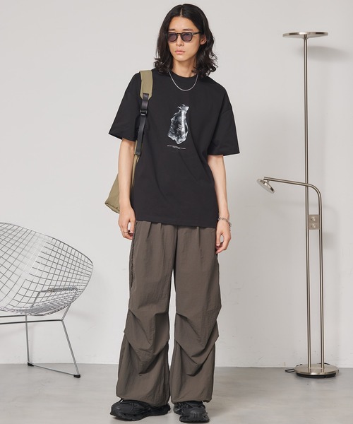 SEN TOKYO(セントーキョー)の「ラバープリントグラフィックTee(Tシャツ/カットソー・レディース・ブラック/ホワイト・MEDIUM)」の12枚目の写真