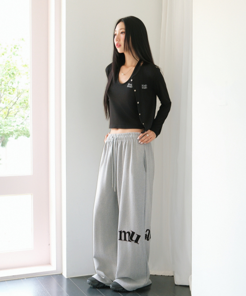 muahmuah（ムーアムーア）の「サイドパッチワイドバンディングパンツ[ブラック]（スウェットパンツ・レディース・その他・FREE）」の3枚目の写真