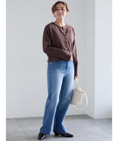 Te chichi(テチチ)の「フレアデニムパンツ(その他パンツ・レディース・ネイビー/ブルー・S/M)」の15枚目の写真