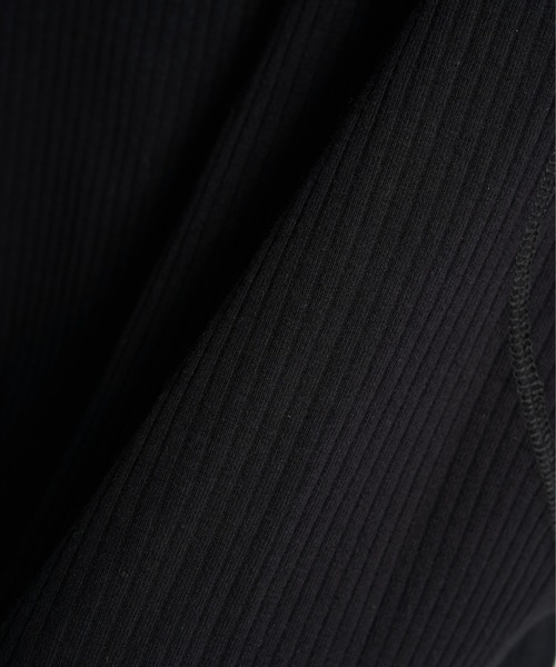 CONZ(コンズ)の「hooded rib long sleeve tee(パーカー・メンズ・ブラック/ライトグレー・2/1/3)」の8枚目の写真