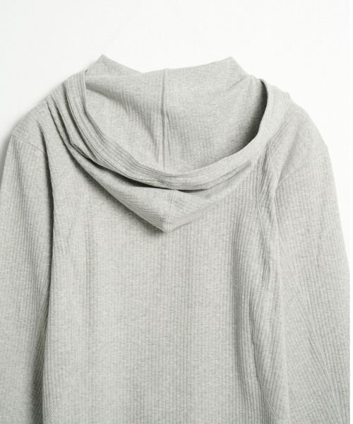 CONZ(コンズ)の「hooded rib long sleeve tee(パーカー・メンズ・ブラック/ライトグレー・2/1/3)」の13枚目の写真