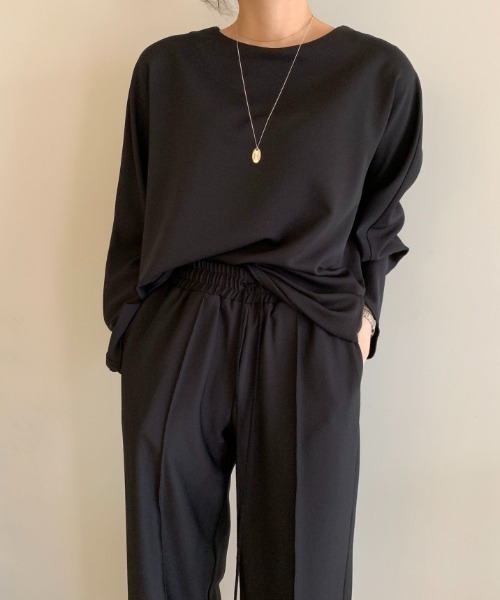 Aelina(エリナ)の「クルーネック長袖Tシャツ&ウエストゴムパンツセットアップ(セットアップ・レディース・ベージュ/ブラック・FREE)」の12枚目の写真