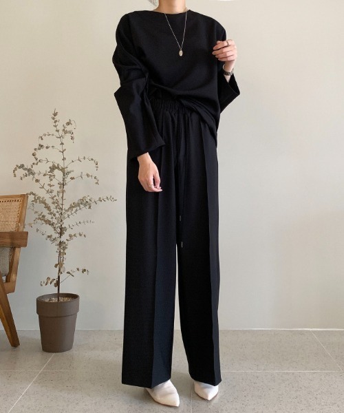 Aelina(エリナ)の「クルーネック長袖Tシャツ&ウエストゴムパンツセットアップ(セットアップ・レディース・ベージュ/ブラック・FREE)」の19枚目の写真