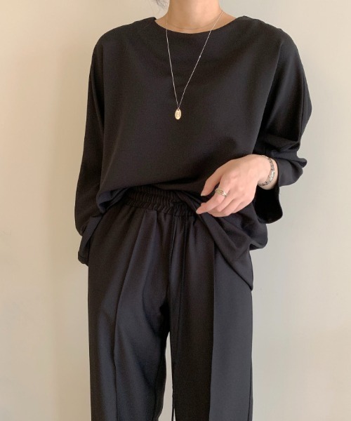 Aelina(エリナ)の「クルーネック長袖Tシャツ&ウエストゴムパンツセットアップ(セットアップ・レディース・ベージュ/ブラック・FREE)」の11枚目の写真