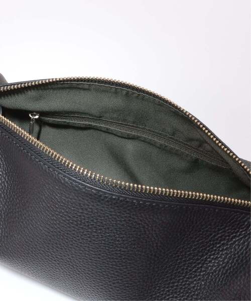 notch.(ノッチ)の「シュリンクレザーランドスケープBAG(トートバッグ・レディース・ブラック・ONESIZE)」の7枚目の写真