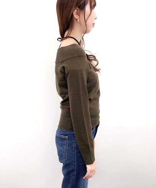 archives（アルシーヴ）の「オフショルプルオーバー（ニット/セーター・レディース・ブラック/カーキ/ワイン/オフホワイト/グレー/ピンク・MEDIUM）」の9枚目の写真