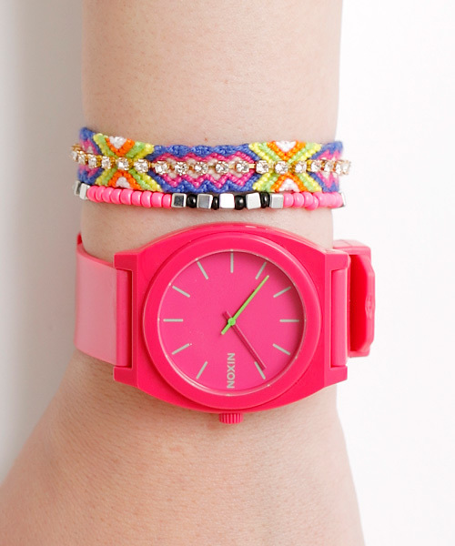 NIXON（ニクソン）の「THE TIME TELLER P（アナログ腕時計・メンズ・ホワイト系その他/ブラック×ホワイト/ホワイト×ブルー/ライトピンク/イエロー系その他/イエロー/ライム/インディゴブルー/オレンジ/ブルー/ブラック×ライム/レッド/ピンク/ホワイト/ブラック/カラフル・FREE）」の12枚目の写真