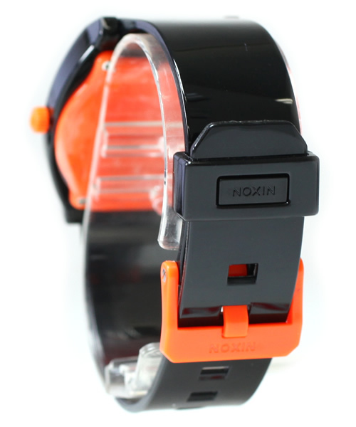 NIXON（ニクソン）の「THE TIME TELLER P（アナログ腕時計・メンズ・ホワイト系その他/ブラック×ホワイト/ホワイト×ブルー/ライトピンク/イエロー系その他/イエロー/ライム/インディゴブルー/オレンジ/ブルー/ブラック×ライム/レッド/ピンク/ホワイト/ブラック/カラフル・FREE）」の18枚目の写真