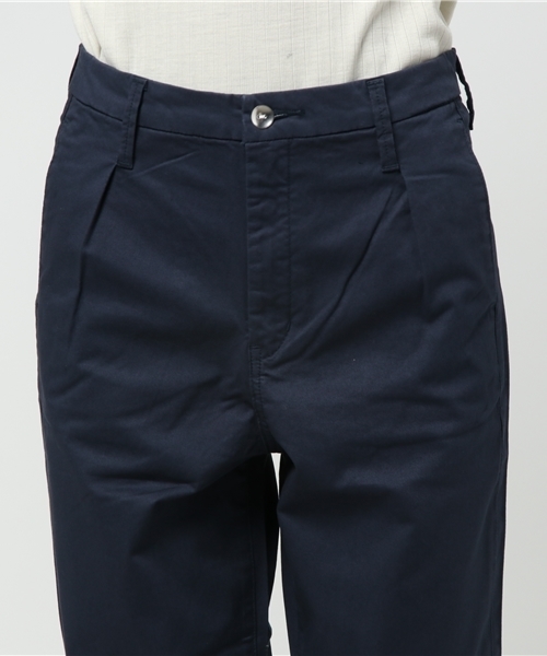 LBC（エルビーシー）の「チノワイドテーパードパンツ                  （チノパンツ・レディース・ダークオリーブ/ブルー・LARGE/MEDIUM/20.0cm）」の6枚目の写真