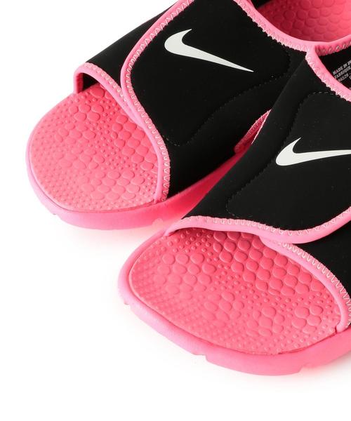 NIKE（ナイキ）の「WEB限定【NIKE(ナイキ)】サンレイアジャスト17cm-24cm ◆（サンダル・キッズ・ブラック/ピンク・19cm/17cm/18cm/23cm/20cm/21cm/24cm/22cm）」の5枚目の写真