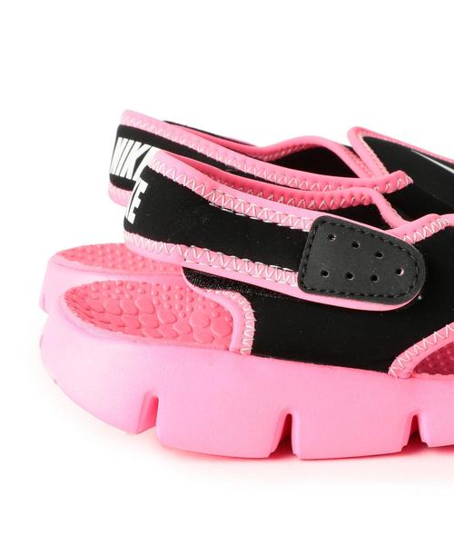 NIKE（ナイキ）の「WEB限定【NIKE(ナイキ)】サンレイアジャスト17cm-24cm ◆（サンダル・キッズ・ブラック/ピンク・19cm/17cm/18cm/23cm/20cm/21cm/24cm/22cm）」の6枚目の写真