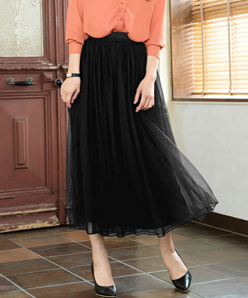 Pierrot（ピエロ）の「マキシ丈 チュールスカート（スカート・レディース・ブラック/アイボリー/グレー/ベージュ/カーキ/ネイビー・M/L）」の3枚目の写真