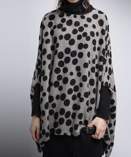antiqua(アンティカ)の「ドット柄ワイドトップス(Tシャツ/カットソー・レディース・ブラック系その他/ベージュ系その他・FREE)」の9枚目の写真