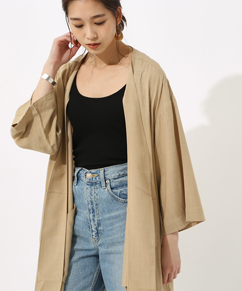 AZUL by moussy（アズールバイマウジー）の「ノーカラーロングガウン（カーディガン/ボレロ・レディース・ベージュ/ネイビー・MEDIUM/SMALL）」の3枚目の写真