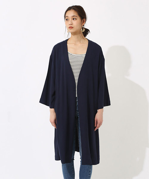 AZUL by moussy（アズールバイマウジー）の「ノーカラーロングガウン（カーディガン/ボレロ・レディース・ベージュ/ネイビー・MEDIUM/SMALL）」の14枚目の写真