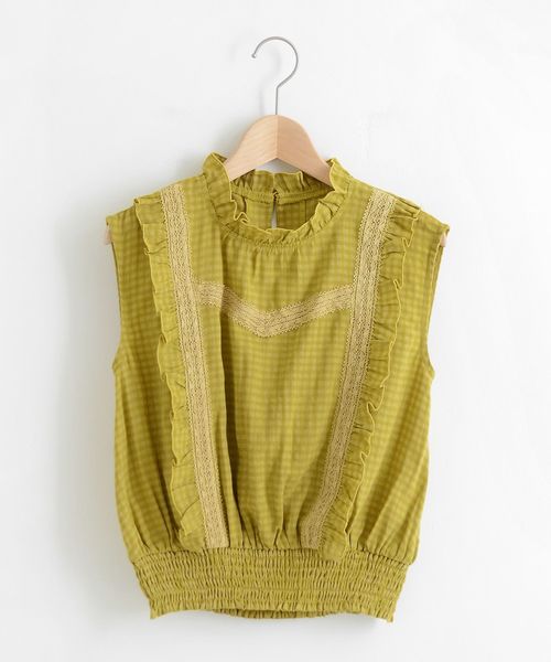 MAJESTIC LEGON（マジェスティックレゴン）の「フレンチスリーブフリルブラウス（シャツ/ブラウス・レディース・ブラック系その他/イエロー系その他/レッド系その他2・MEDIUM/SMALL）」の2枚目の写真