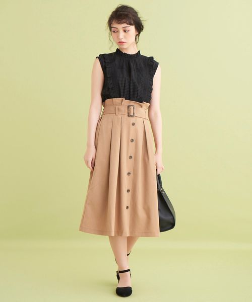 MAJESTIC LEGON（マジェスティックレゴン）の「フレンチスリーブフリルブラウス（シャツ/ブラウス・レディース・ブラック系その他/イエロー系その他/レッド系その他2・MEDIUM/SMALL）」の5枚目の写真