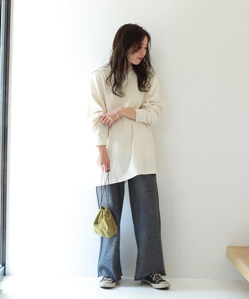 TODAYFUL(トゥデイフル)の「レターロングT(Tシャツ/カットソー・レディース・ホワイト/キナリ・FREE)」の4枚目の写真