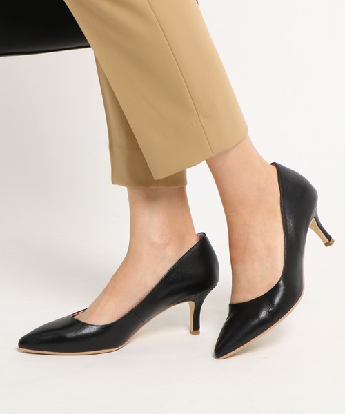 INDIVI（インディヴィ）の「【デイリーパンプス】ポインテッドトゥパンプス（パンプス・レディース・ナチュラル/ボルドー/ネイビー/ブラック/ライトグリーン/ベビーピンク/ネイビー系5・25/30/35/40/45/15 /20）」の12枚目の写真