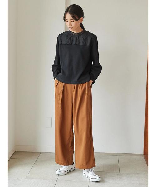 AMERICAN HOLIC(アメリカンホリック)の「レースネックポンチプルオーバー *(Tシャツ/カットソー・レディース・ブラック/キャメル・M/L)」の6枚目の写真