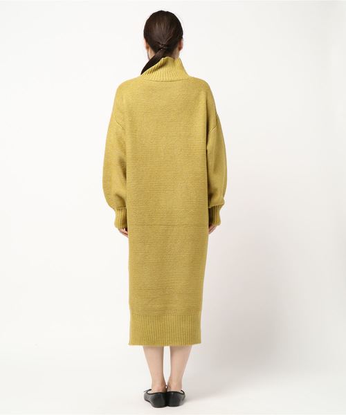 KOBE LETTUCE(コウベレタス)の「モックネックサイドスリットロング丈ニットワンピース(ワンピース・レディース・ブラック/ベージュ/パープル/グレー/イエロー・FREE)」の7枚目の写真