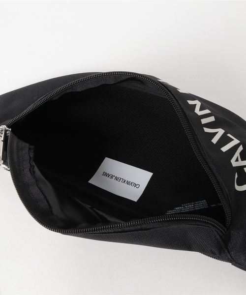Calvin Klein Jeans Accessory（カルバン・クラインジーンズアクセサリー）の「ストリート ボディ バッグ（ボディバッグ/ウエストポーチ・メンズ・ブラック/オレンジ/その他・FREE）」の7枚目の写真
