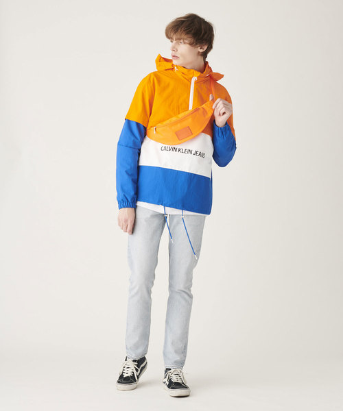 Calvin Klein Jeans Accessory（カルバン・クラインジーンズアクセサリー）の「ストリート ボディ バッグ（ボディバッグ/ウエストポーチ・メンズ・ブラック/オレンジ/その他・FREE）」の12枚目の写真