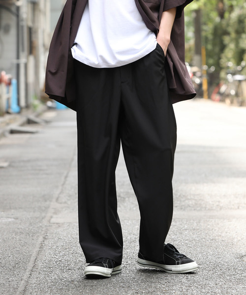 JUNRED（ジュンレッド）の「【AIR DRY/エアードライ】ワイドストレートパンツ（その他パンツ・メンズ・ブラック/ライトグレー/ネイビー/ダークブラウン・S/M/L）」の2枚目の写真