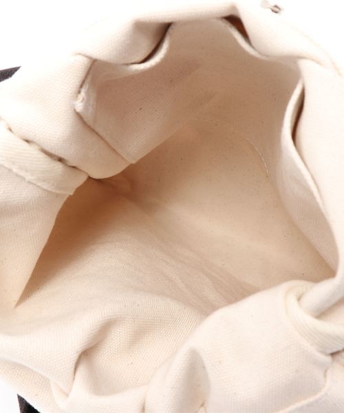 FREDRIK PACKERS（フレドリックパッカーズ）の「【FREDRIK PACKERS】DUCK PVC（ボディバッグ/ウエストポーチ・メンズ・ホワイト/オレンジ/ブラック系その他・FREE）」の6枚目の写真