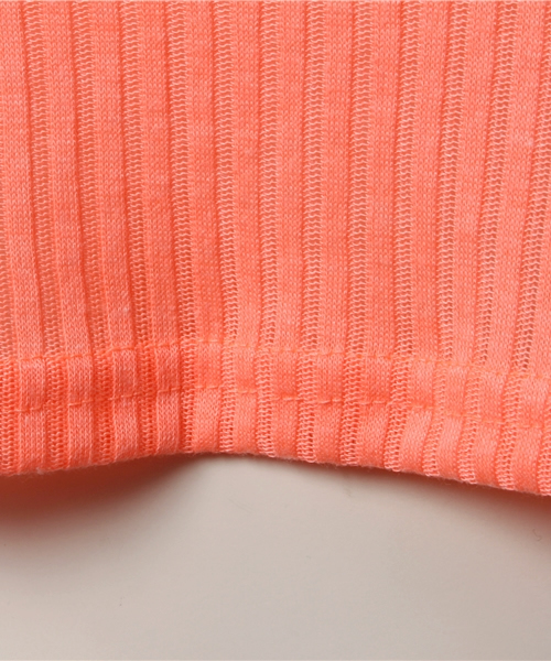 TOPSHOP（トップショップ）の「RIB CROP TEE/リブクロップティー（Tシャツ/カットソー・レディース・ライトピンク・6/8/12/10）」の4枚目の写真