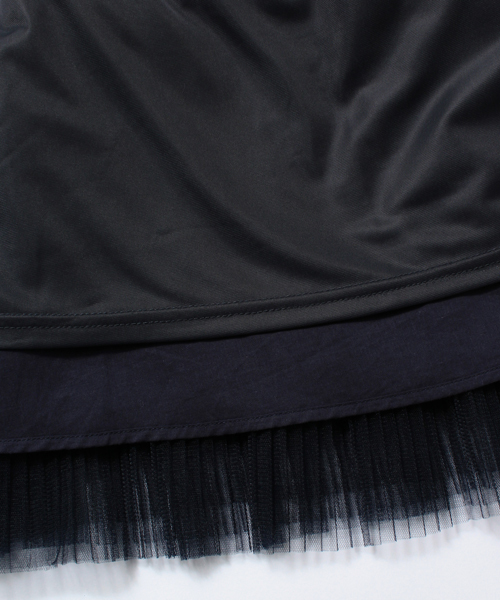 Ray BEAMS（レイビームス）の「Ray BEAMS / チュールプリーツ ロングスカート（スカート・レディース・ブラック/ネイビー・0/1）」の8枚目の写真