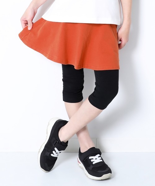 devirock（デビロック）の「6分丈無地スカッツ（スカート・キッズ・ブルーグレー/パープル系その他3/パープル系その他4/ブラック/ヘザーチャコール/ネイビー/グリーン系その他/カーキ/パープル系その他/バイオレット/パープル系その他2/ラベンダー/レッド系その他/スモークピンク/ダークオレンジ/イエロー系その他/ブルー系その他/サックスブルー/パープル/テラコッタ・80ｃｍ/90cm/95cm/100cm/110cm/120cm/130cm/140cm/150cm/160cm）」の20枚目の写真