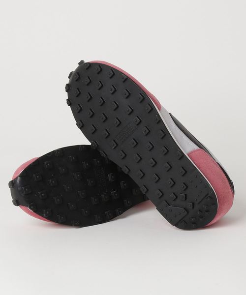 NIKE(ナイキ)の「【NIKE】W NIKE DBREAK(スニーカー・レディース・ホワイト×ピンク・23/25/22.5/23.5/24/24.5)」の3枚目の写真