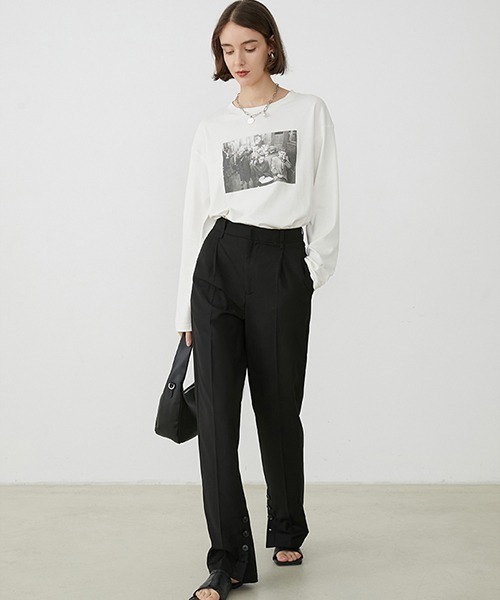 Fano Studios（ファノ ストゥディオズ）の「【Fano Studios】ストレートシルエット 裾スリットタック入りスラックス FQ20K021（スラックス・レディース・ブラック・S/M/L）」の7枚目の写真